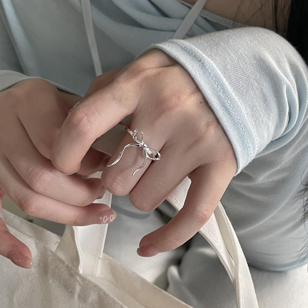 Elegant Bowknot Adjustable Ring For Women In Fashionable Copper Design Perfect For Everyday Wear