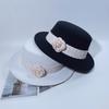 Hepburn Style Pink Camellia Flat Top Woolen Hat Women's Autumn and Winter French Retro High-end Sense Showing Face Small Temperament Top Hat