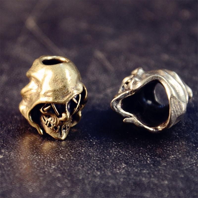 Skull Lanyard Bead Charm Vintage Cast Copper Alloy Pendant for Keychain Carry Paracord Setup and Backpack Zipper Accent