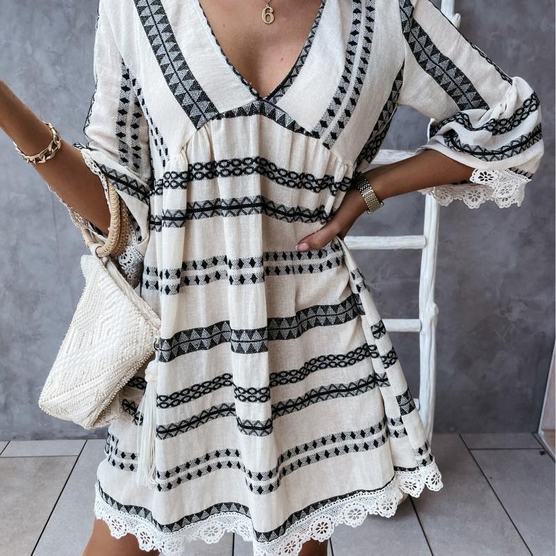 

Women s Summer Dress Lace Lace Cuff Dress 2XL абрикосовий