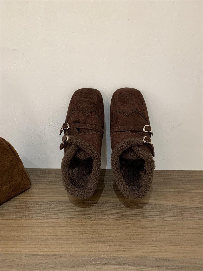

Mary Jane Mao Mao shoes winter velvet thickened warm cotton shoes one pedal inner height increase single shoes 40 темно-коричневого кольору