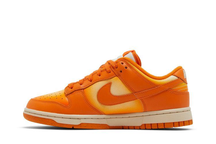 Nike Wmns Dunk Low 'Magma Orange'