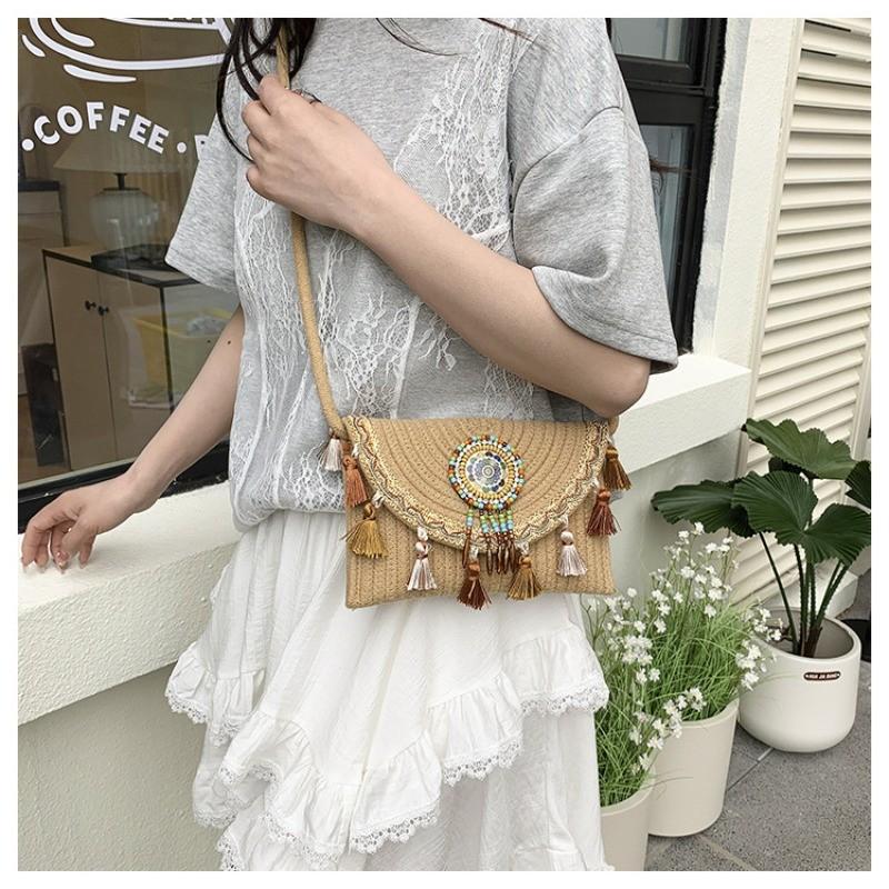 2026 Handgeflochtene Strohtasche Ethnischer Stil Clutch Umhängetasche Schultertasche Bohemian Strand Mode Lässig Retro Elegante Damentasche