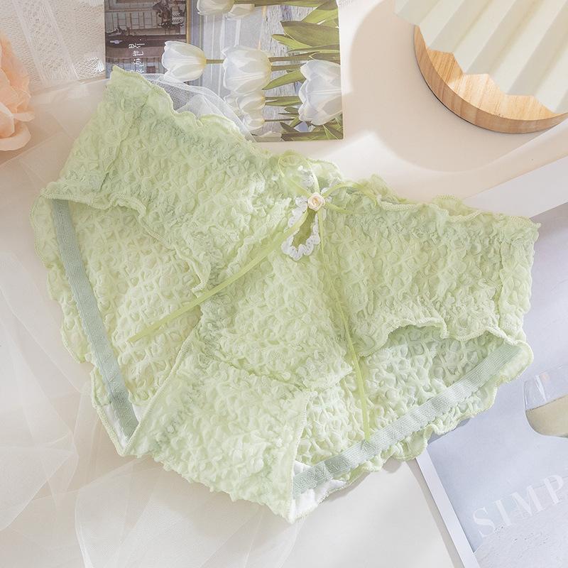 Female Spring and Summer Thin Style Sweet Non Trace Cotton Antibacterial Crotch Close Skin Naked Waist Briefs Underwear