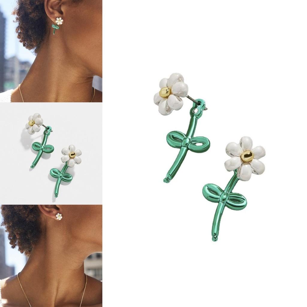 Trendy Autumn 2021 Floral Earrings For Women Creative And Elegant Alloy Design