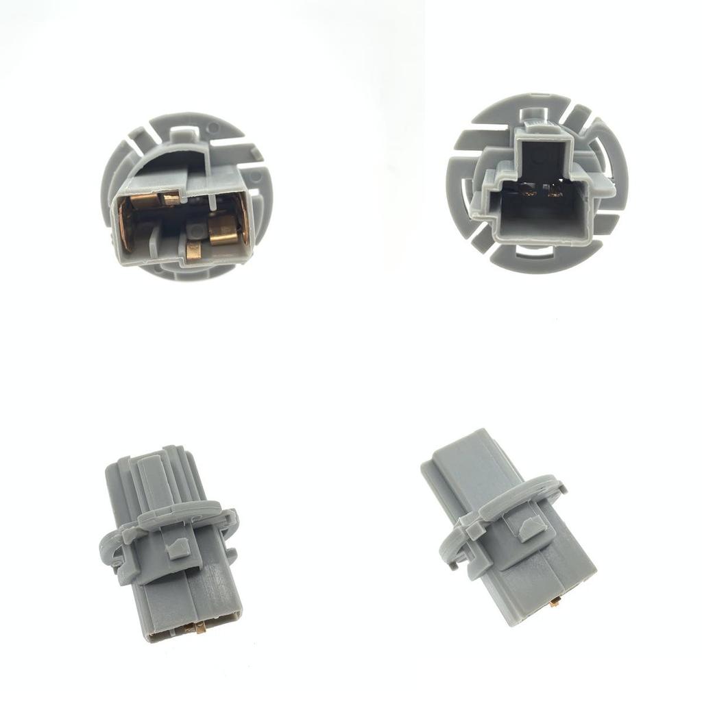 Toyota Brake Light Socket for Corolla, Camry, Crown, Reiz - Turn Signal & Reverse Halogen Lamp