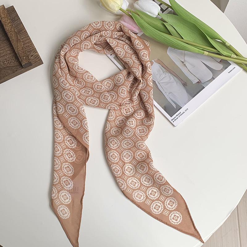 Silk scarf, long strip, high-end feeling, fresh and soft, literary and decorative scarf, scarf, versatile headscarf, headband, silk scarf, waist tie.