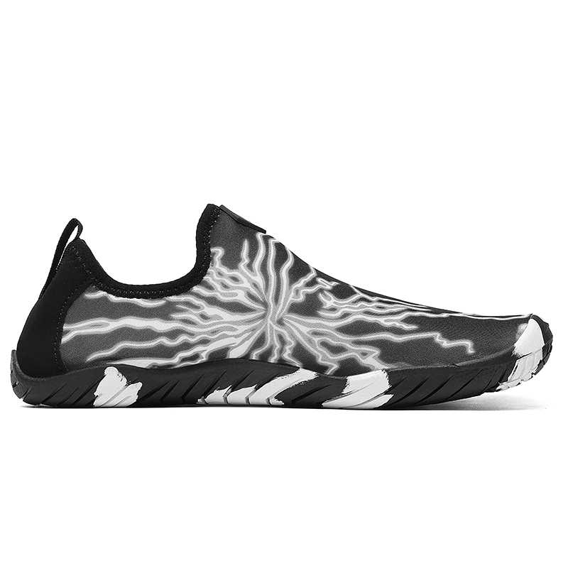 Fashion Hightops Super Lightweight Outdoor Footwear Mary Jane Sneakers Men's Vip Loafer Shoes Men Sports Luxury Brand Tines