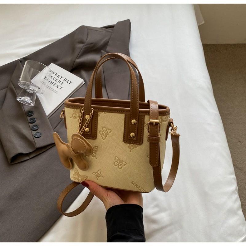 IELGY Embossed Butterfly Portable Tote Bag Korean Version Fashion One-Shoulder Messenger Bag Bucket