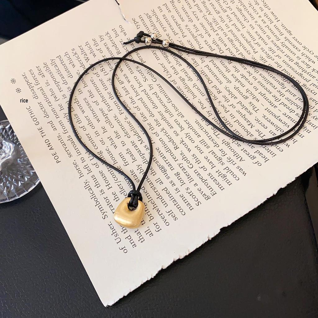 Korean Brushed Pendant Necklace: Women's Long, Versatile Black Cord Sweater Chain