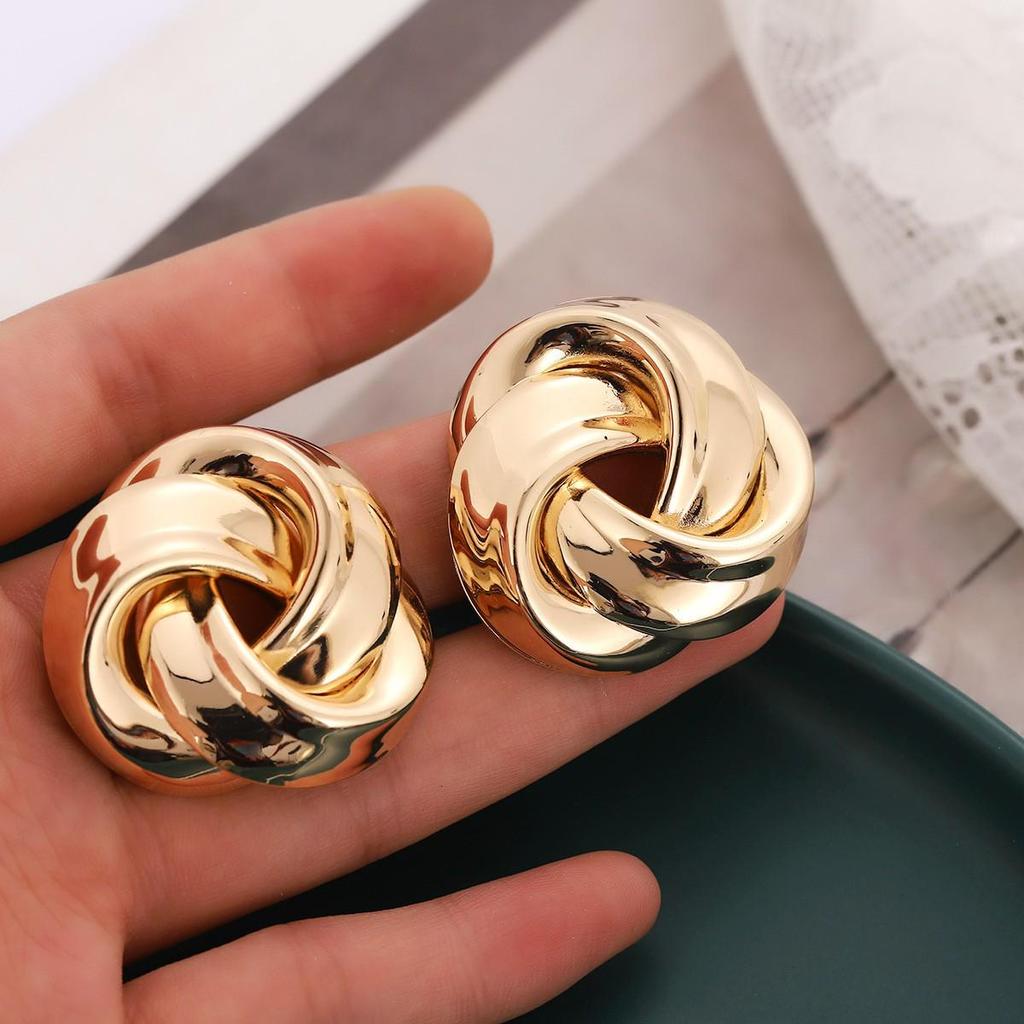 Gold-Tone Geometric Twist Earrings: Fashionable and Versatile Multi-Layer Braided Earrings for Women.