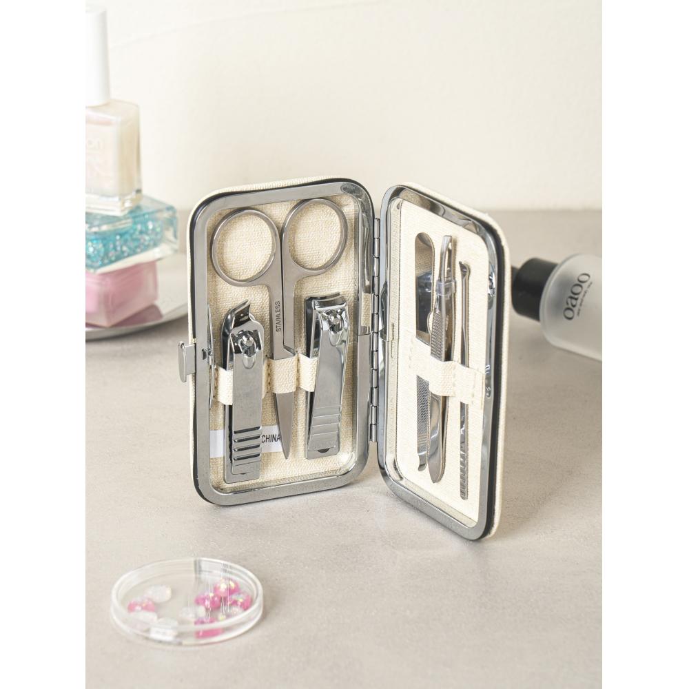 Daiso 6 Piece Nail Care Set