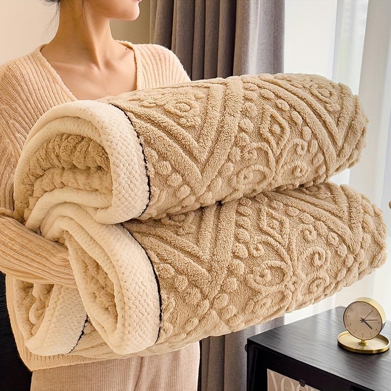 Luxury carving lamb fleece Thick Blanket Warm Blanket for Bed Soft Fluffy Sofa Cover Blankets Super Warmth Winter Throw Blankets