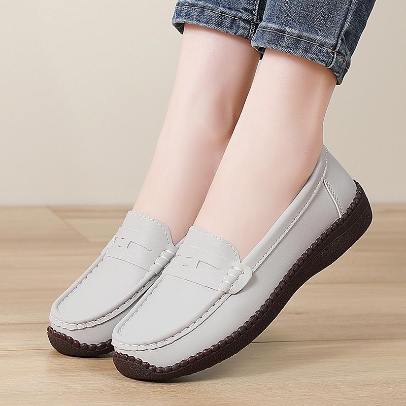 Women Simple Grey Loafers Leather Driving Moccasins Comfort Flats Casual Slip on Plus Size Black Shoes