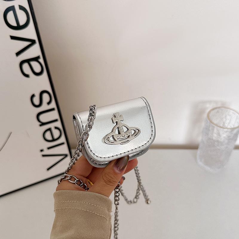 

Simple casual bag autumn new fashion chain shoulder bag retro casual mini oblique span small square bag срібний