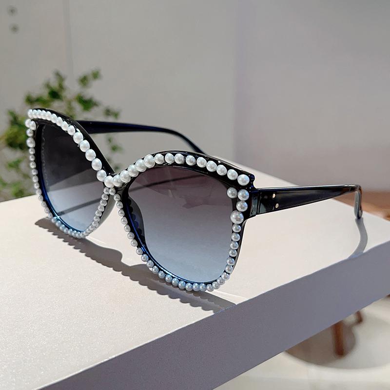 

Chic Pearl Shiny Trends Shades Women Fashion Cat Eye Gradient Sunglasses Oversize Decor Outdoor Pink Sun Glasses