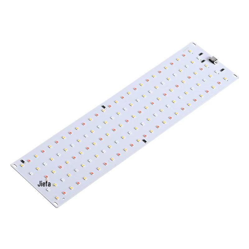 Vnútorné LED svetlo s plným spektrom pre rastliny a sukulenty