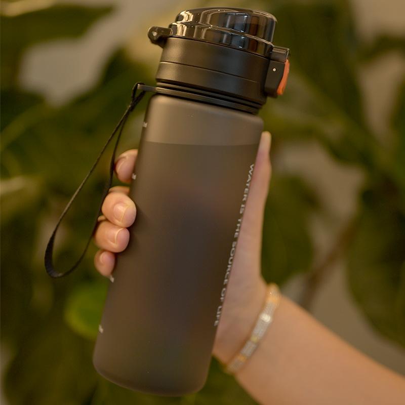 Water bottle new high value gradual change matte water cup with rope wholesale summer students outdoor sports fitness plastic cup