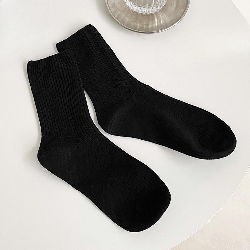 Female Spring and Autumn Simple Retro Style Smoke In The Tube Cotton Socks