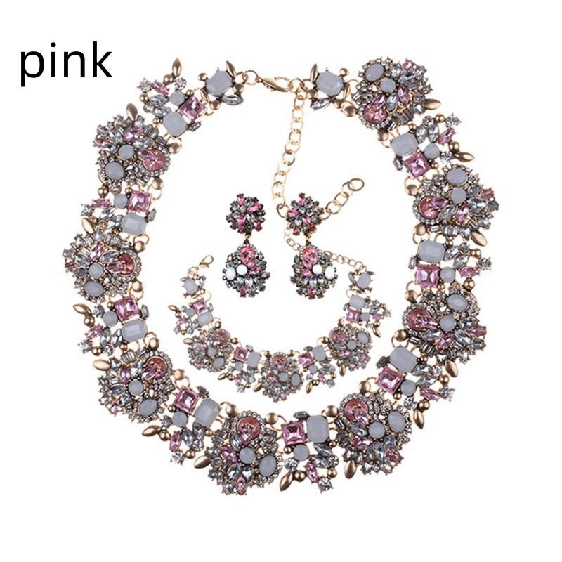 

Европейская и американская мода, ожерелье с бриллиантами из сплава, серьги, браслет, три модных очаровательных аксессуара для женщин, подарки розовый