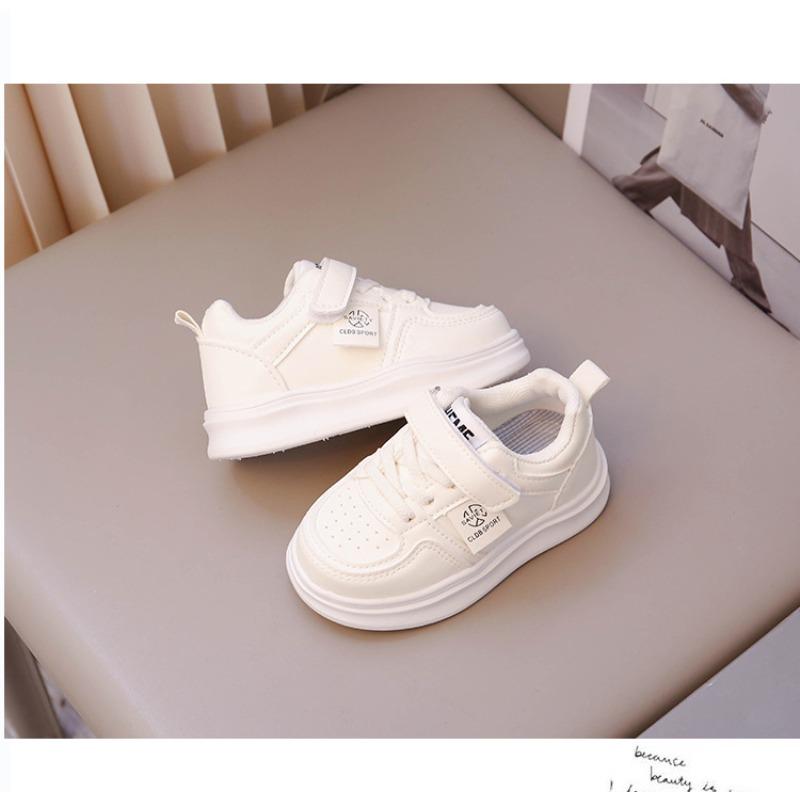 Girls Little White Shoes Spring and Autumn New Little Girl Breathable Children's Board Shoes Autumn Soft-soled Medium Children's Sports Shoes