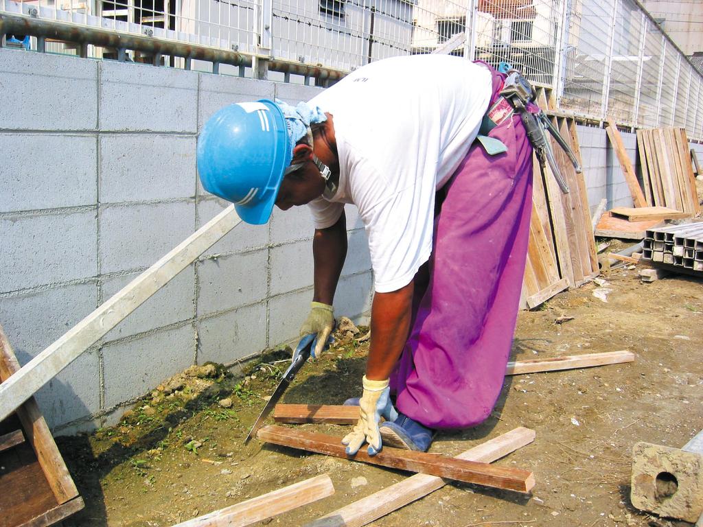 ARS Corporation Zimmermanns Klappsäge, P-Metall, 21cm, Mittlere Körnung, PM-21