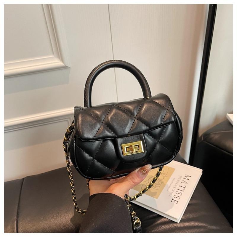 Rhombus chain bag women's new summer niche design messenger bag portable small square bag