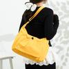 Stilvolle Damen Crossbody-Tasche mit Zugband Modische Umhängetasche mit sicherem Reißverschluss & dekorativem Anhänger