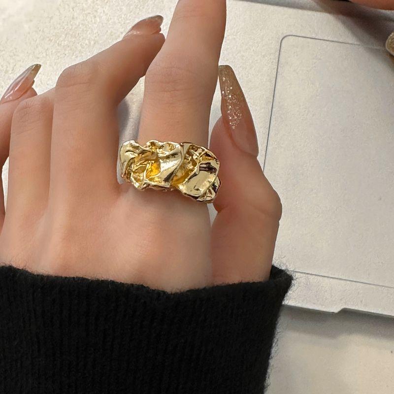

INS Fashionable Tin Foil Pleated Female Lava Wide Face Ring A Gold (Semi-Opening Can Be Fine-Tuned)