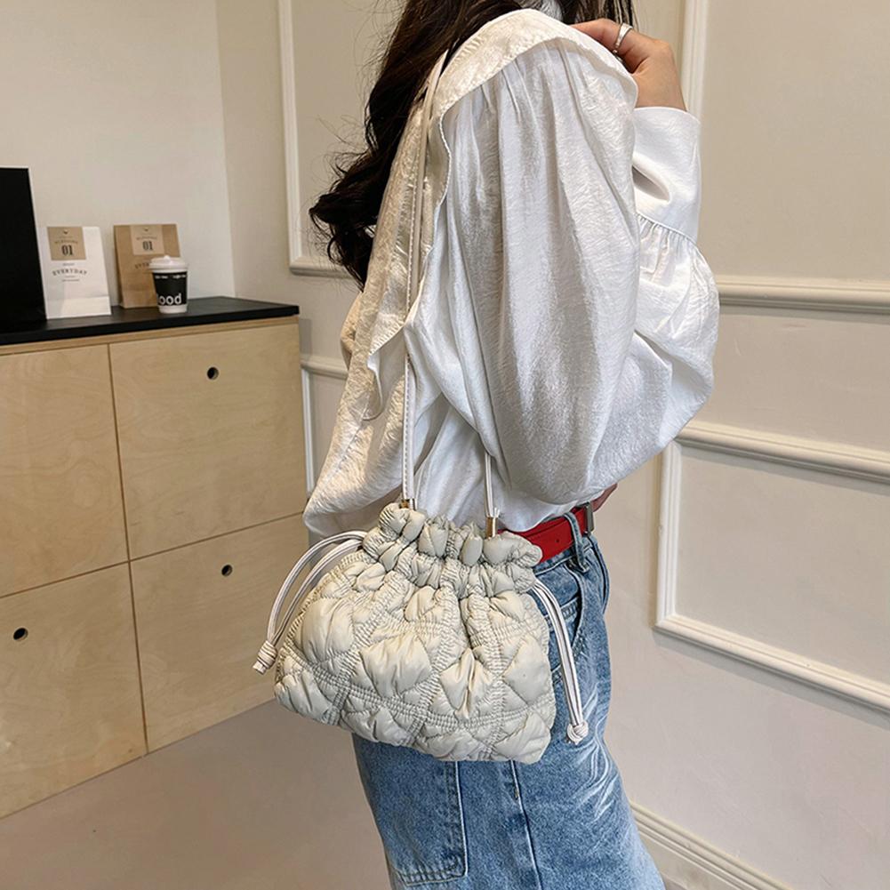 Women Puffer Bucket Bag Detachable Strap Drawstring Shoulder Bags Solid Color Soft Padding Handbag for Outdoor Travel