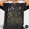 Comfort Colors® Wildflower Botanical Shirt, Vintage Wildflowers Tee, Cottagecore Nature Tshirt, Plant Lover Gift, Garden Lover T-Shirt