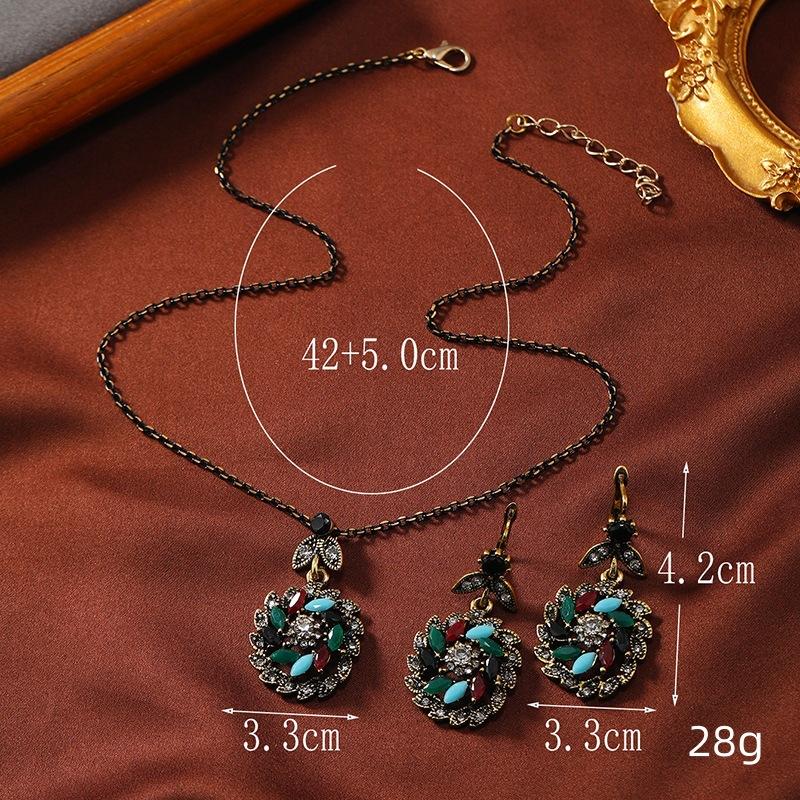 Meier Classic Ethnic Style Exaggerated European and American Bohemian Court Style Diamond-studded Earrings and Necklace