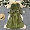 Damen Langarm Laternenärmel Maxikleid Elegant V-Ausschnitt Schick Bestickt Langes Kleid Lässig Bandage Bohemian Kleid