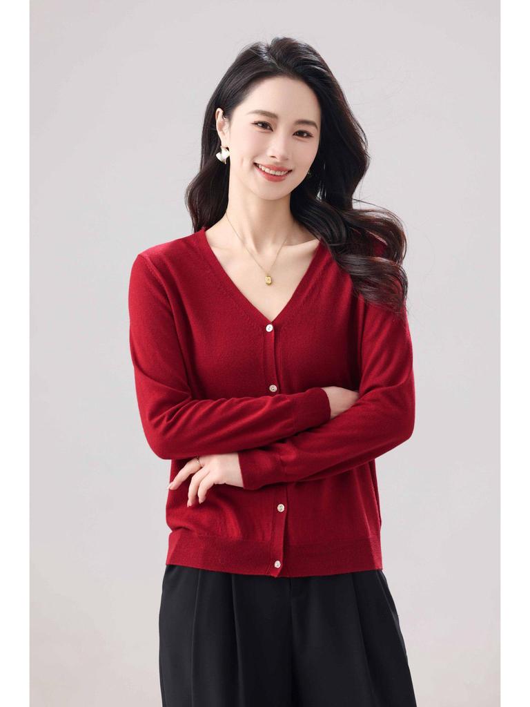 Autumn Wool V-Neck Women's Loose Slimming Knit Cardigan Sweater.