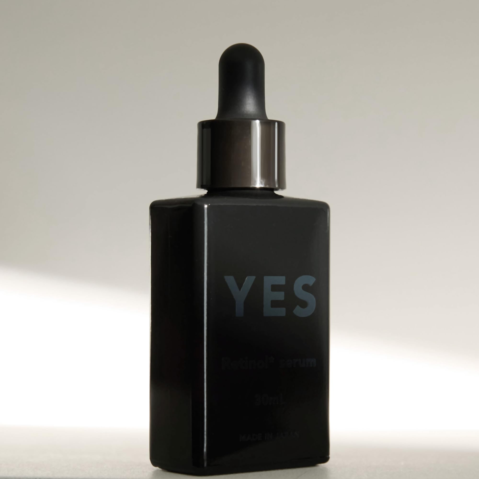 

Official YES Made in Japan Retinol Emulsion Vitamin C Vitamin Placenta Skin Care for Wrinkle Placenta Extract Cosmetics Next-Generation Serum, 30ml,