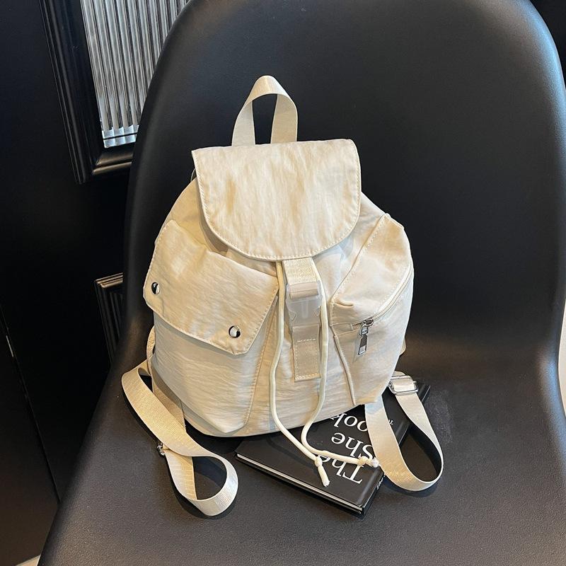 Casual Backpack Women's New Fashion Shoulder Handbag Large Capacity Lightweight Travel Oil Backpack