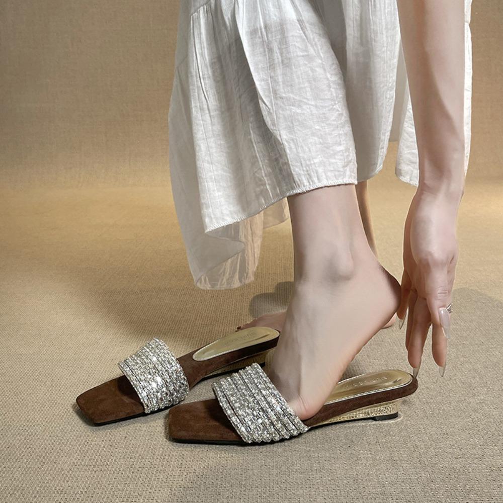 Fashion Slippers Woman Sandals French Temperament Exquisite Rhinestone Slippers Summer Wear Low Heel Slope Square Head Cool Slippers