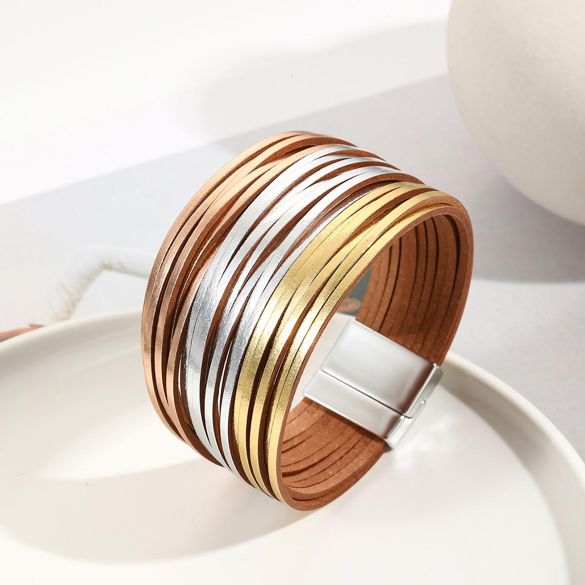 

Градиентный многослойный женский браслет из ПУ кожи с магнитной застежкой