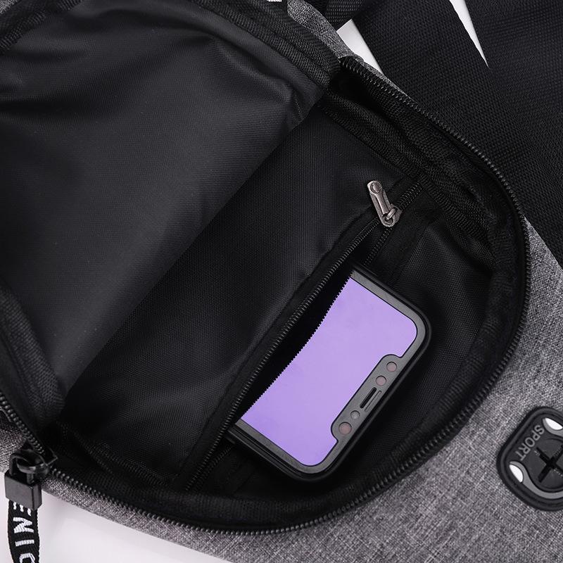 Travel close-fitting chest bag, men's simple cycling chest bag close-fitting bag, Oxford cloth men's bag