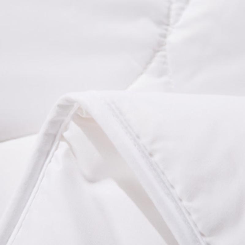 LOVO Surei All-Season Quilt