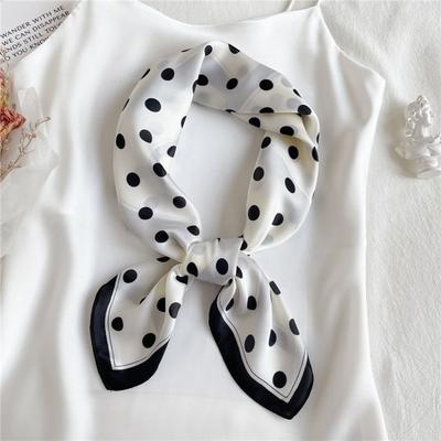 27.56in Bohemian Style Polka Dot Square Scarf For Women Spring/Summer Sun Protection Neckerchief Elegant Bandana For Decoration