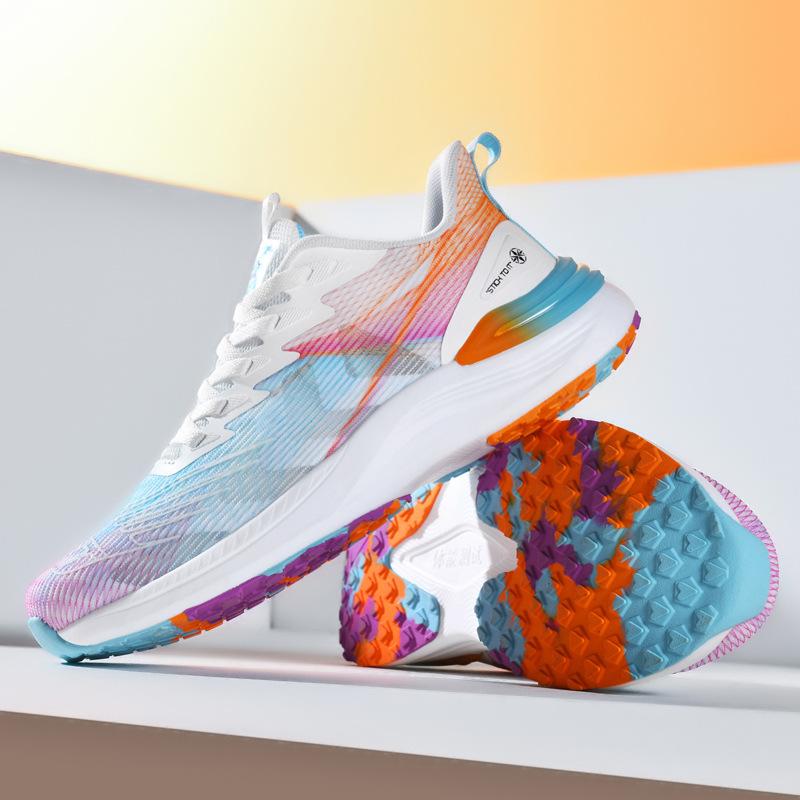 

Men s jogging shoes, long-distance running shoes, lightweight men s shoes, student physical examination, mesh sneakers, long jump rope 39