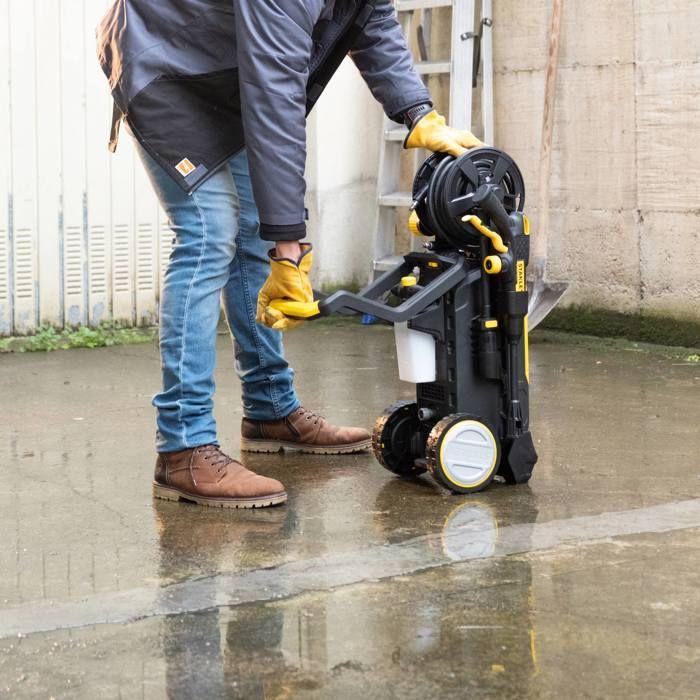 Stanley Hochdruckreiniger SXPW25HF (2500 W, 170 bar, 500 l/h) Modell 2026