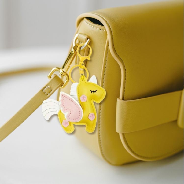Stylish Flying Horse Motif Keychain Crafted Of Quality PU Leather Multi Functional Accessory For Men Women Gift