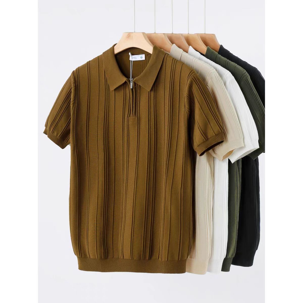 

Half-Zip Knitted Short Sleeve Men s Thin Sweater T-Shirt 2025 Summer New Ice Silk Turn-Down Collar Half Sleeve 3XL зелений