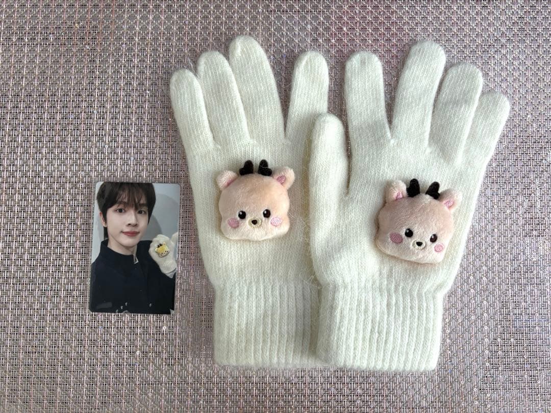 

[USED] RIIZE Song Chan Gloves Trading Card