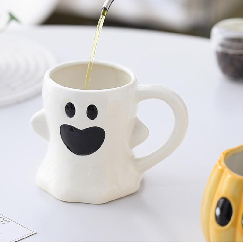 Roztomilé hrnčeky z bieleho porcelánu s tematikou ghúlov, odolná keramika, ideálne na halloweenske dekorácie alebo do kancelárie