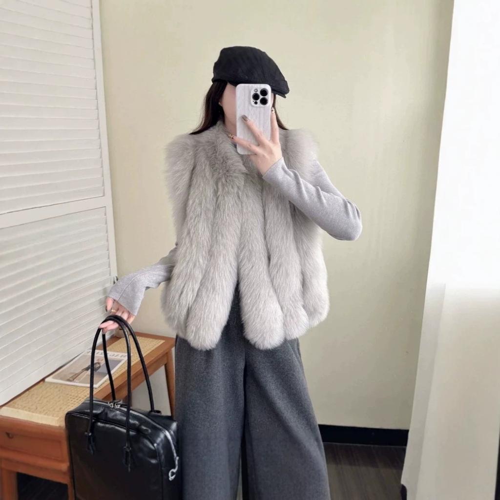 [Jeju Snow Realm] Autumn and winter new high-luxury whole leather real fox hair vertical strip collar stacked wearing vest jacket