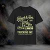 Hawk & Son Trucking Über das Ziel Hinaus T-Shirt | Softstyle Tee