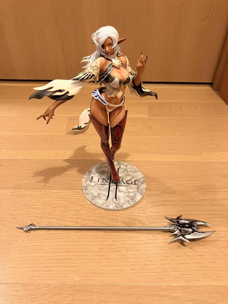 [USED] Lineage 2 Elf Dark Elf Figures by Max Factory, Set of 2